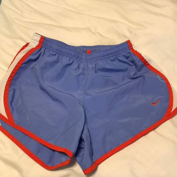 Nike Shorts - Picture 1 of 2